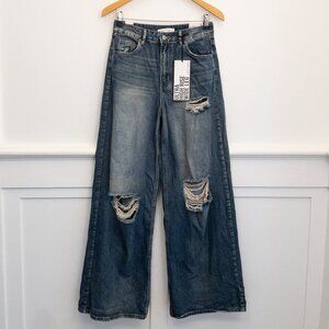 Almost Famous Ultra High-Rise Wide Leg Jeans Distressed Size 5 Medium Wash